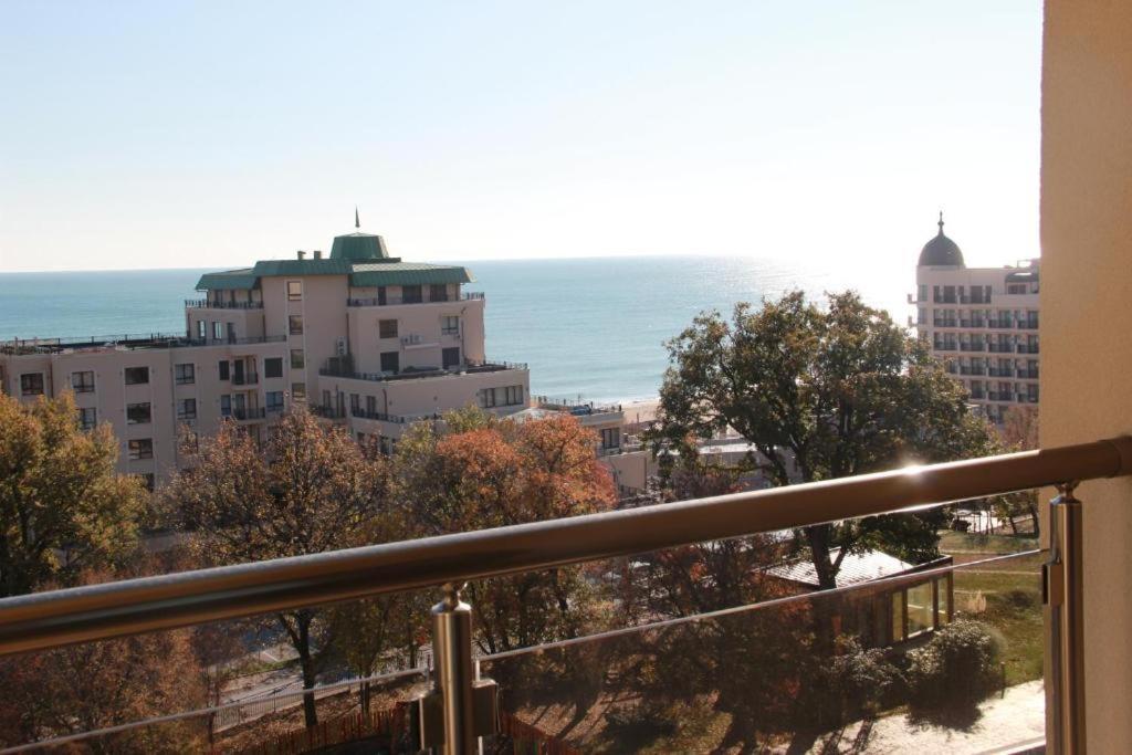 Golden Sands Rentals Apartments Exterior foto